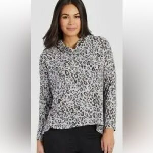 Sundry animal print pullover - in excellent condition